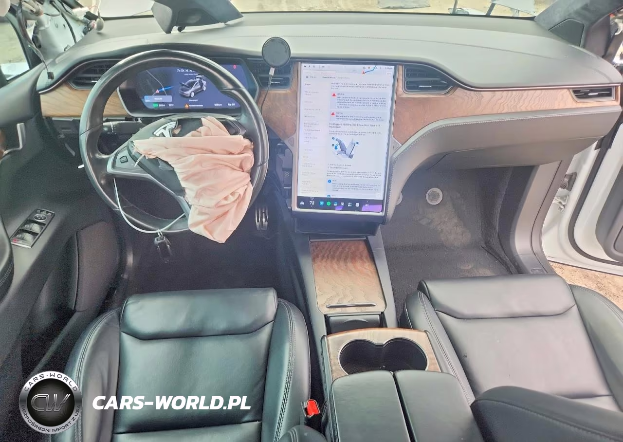2020 Tesla Model X VIN:5YJXCAE20LF277145 - 8