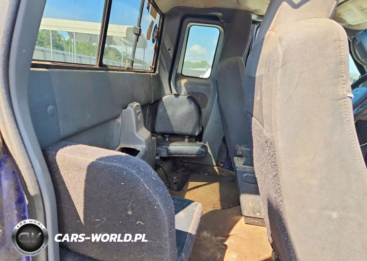 2005 Mazda B3000 Cab Plus VIN:4F4YR46U05PM02584 - 10