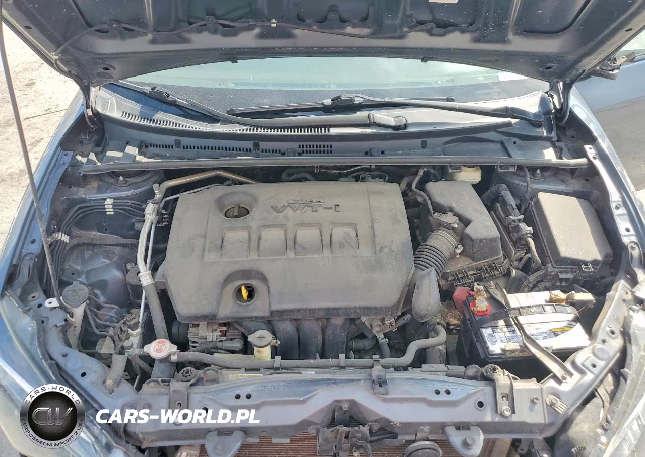 2018 Toyota Corolla Le VIN:2T1BURHE8JC046622 - 11