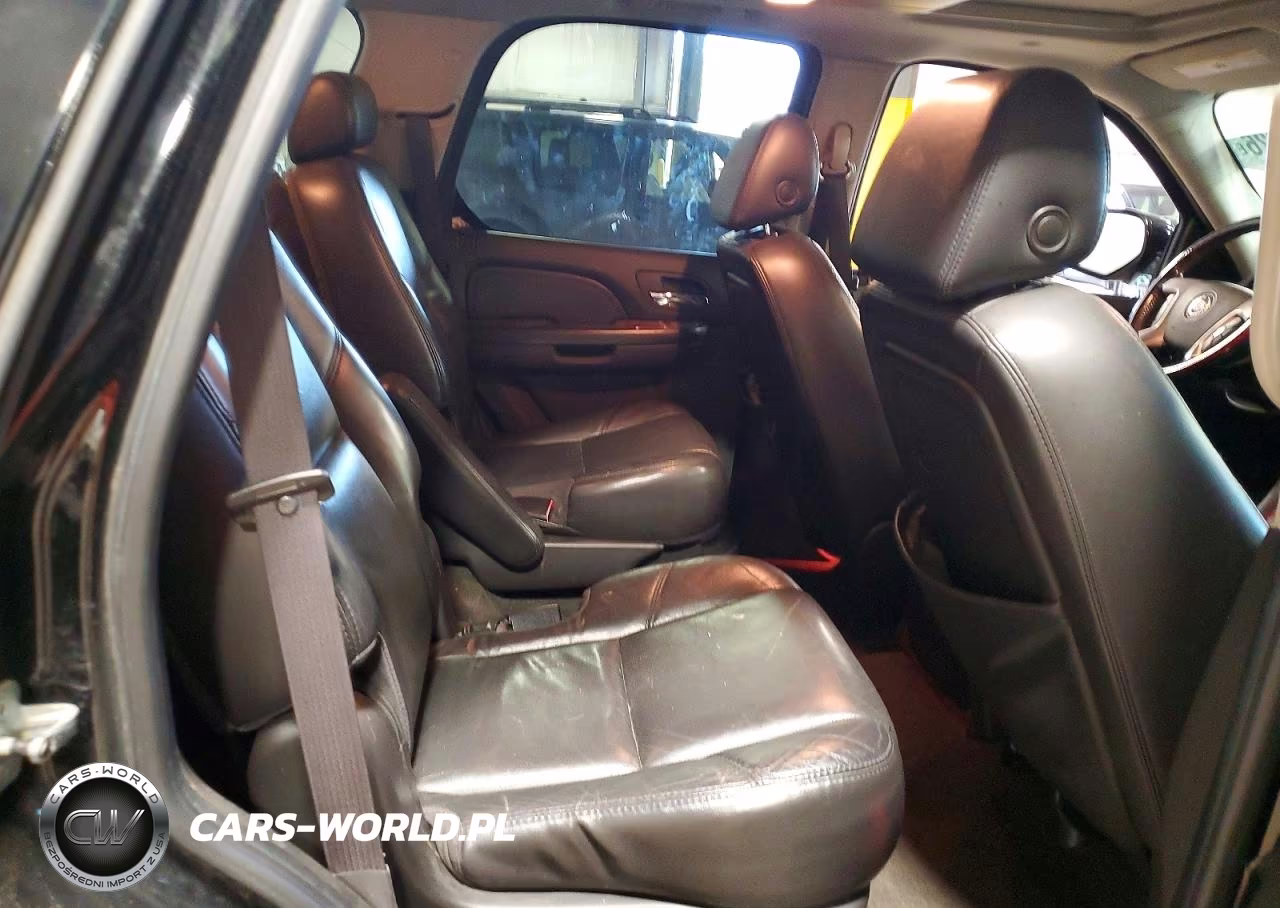 2007 Cadillac Escalade Luxury VIN:1GYFK63827R345877 - 11