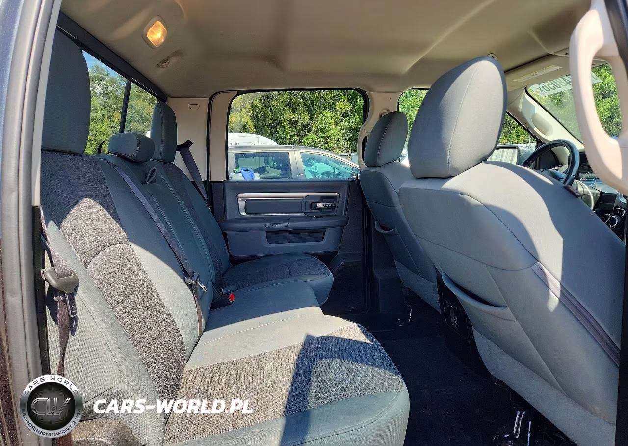 2018 Ram 1500 Slt VIN:1C6RR7LT7JS138174 - 10