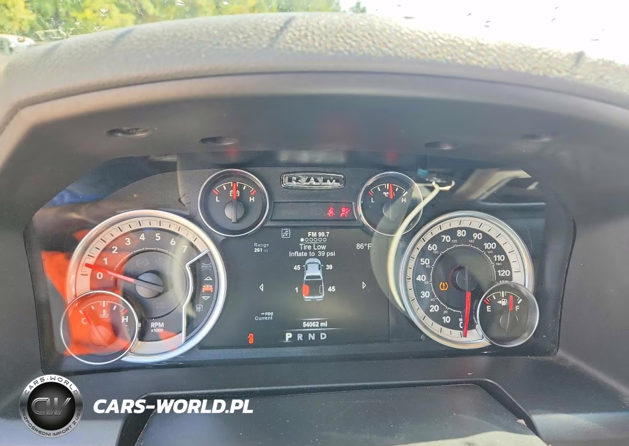 2018 Ram 1500 Slt VIN:1C6RR7LT7JS138174 - 9