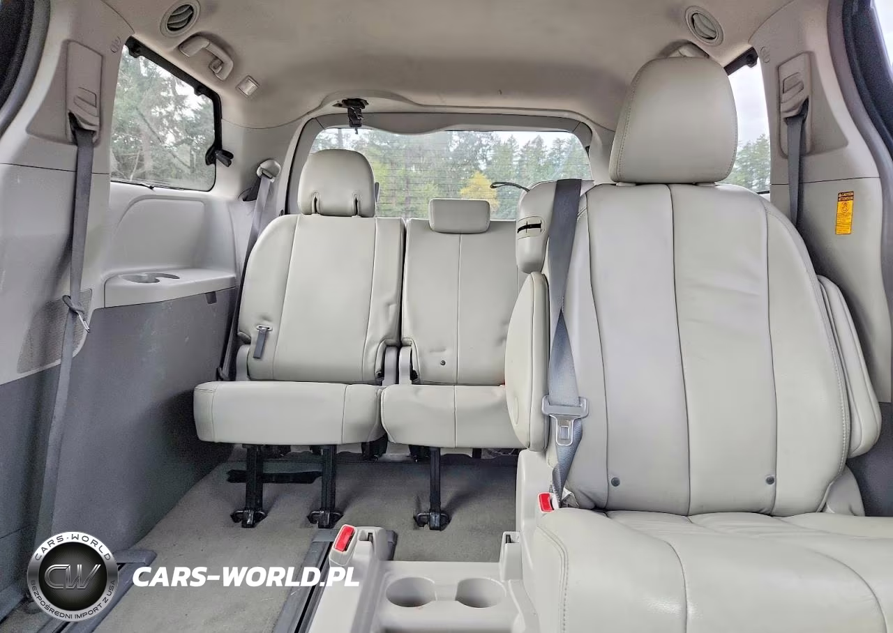 2014 Toyota Sienna Xle 8-Passenger VIN:5TDYK3DC1ES518075 - 10