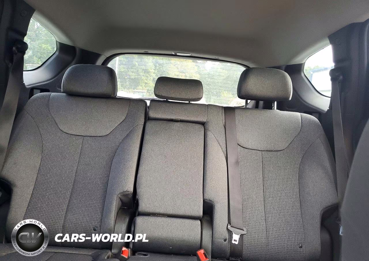 2020 Hyundai Santa Fe Se VIN:5NMS2CAD4LH239867 - 10