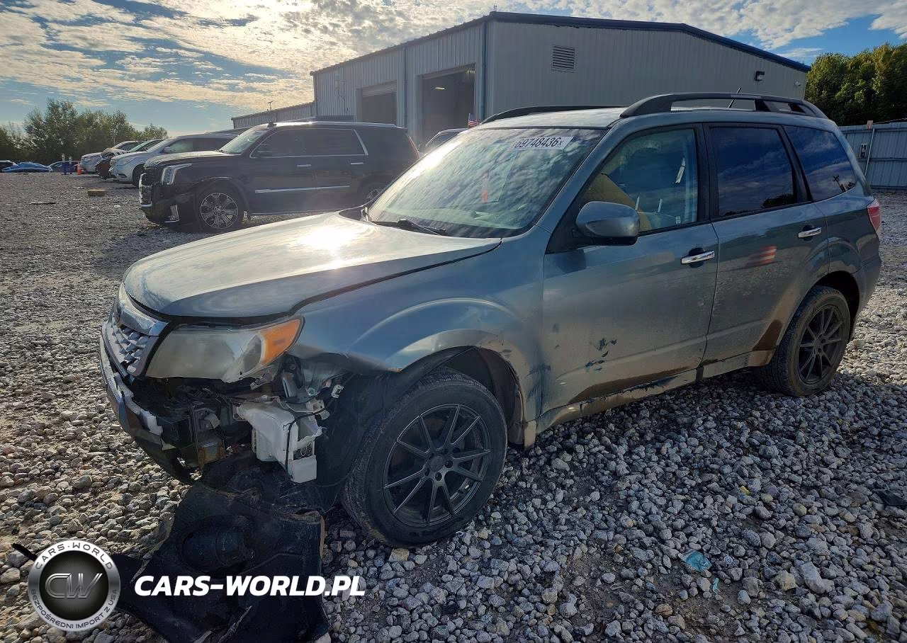 2011 Subaru Forester 2.5X Premium VIN:JF2SHBDC5BH739128 - 1