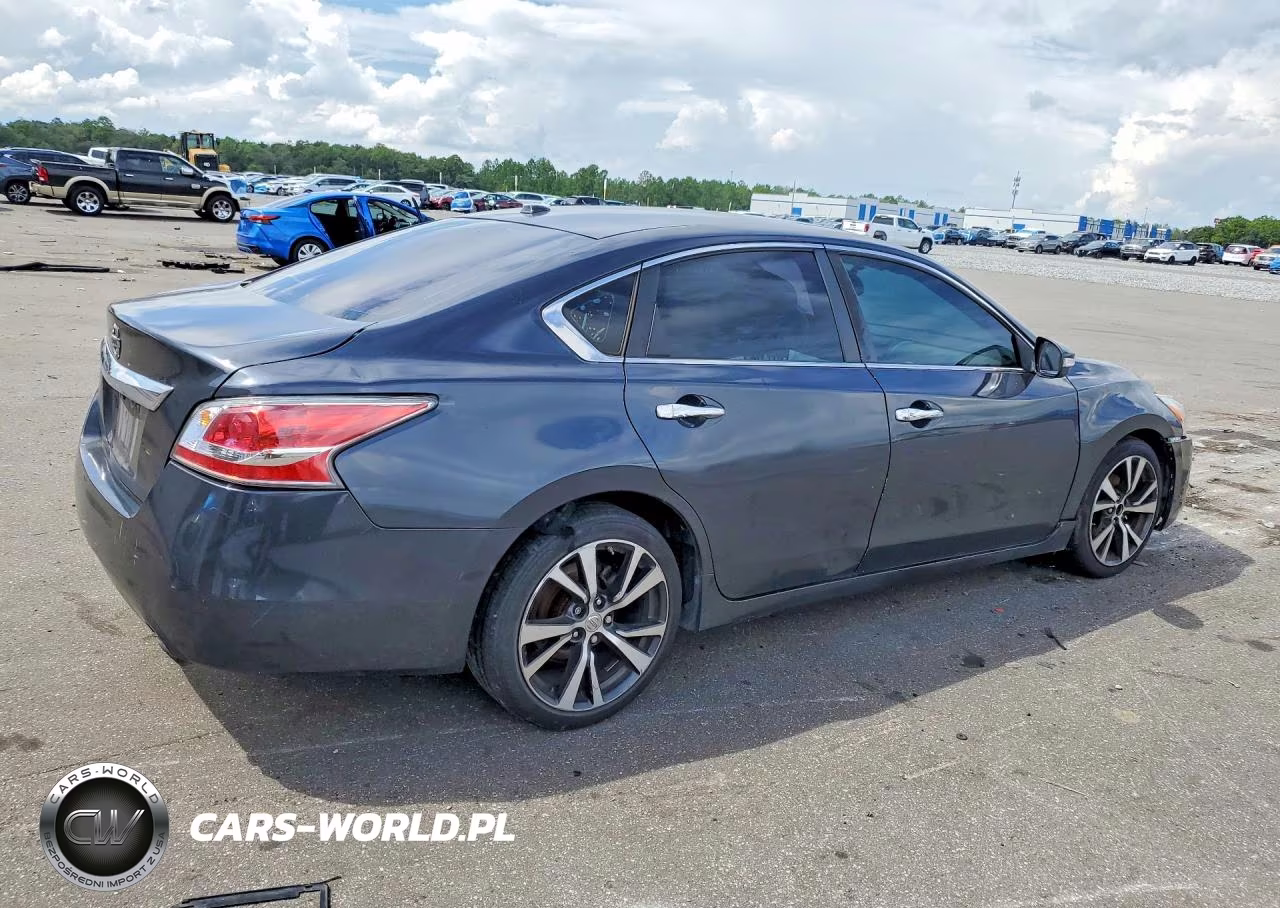2015 Nissan Altima 2.5 Sv VIN:1N4AL3AP2FC418467 - 3