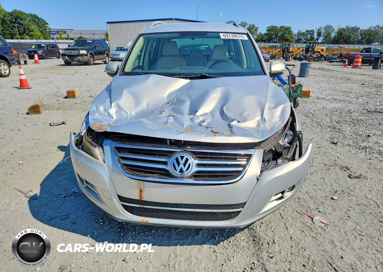 2011 Volkswagen Tiguan S VIN:WVGAV7AX8BW522364 - 5