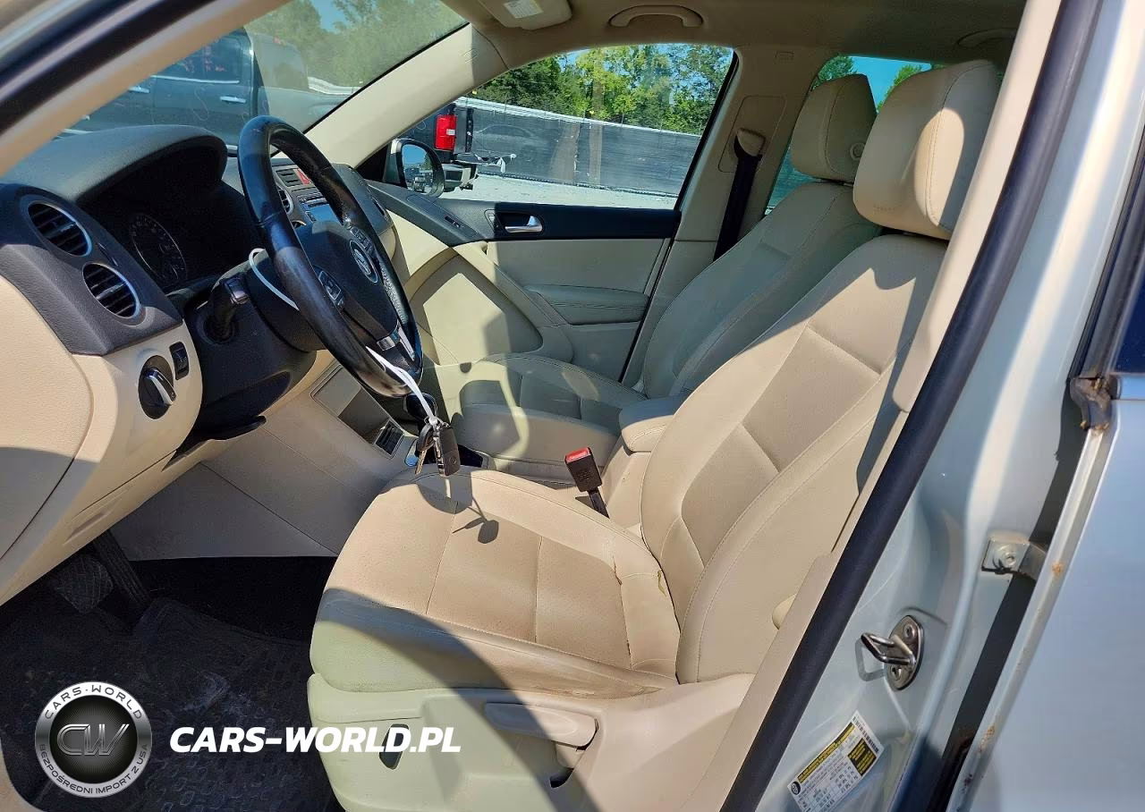 2011 Volkswagen Tiguan S VIN:WVGAV7AX8BW522364 - 7