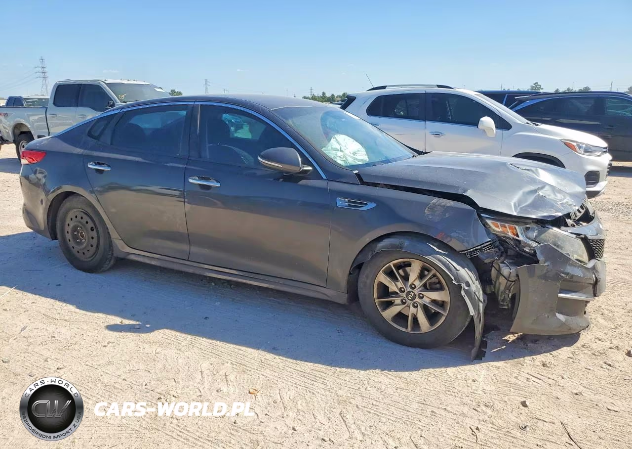 2017 Kia Optima Lx VIN:5XXGT4L34HG159794 - 4