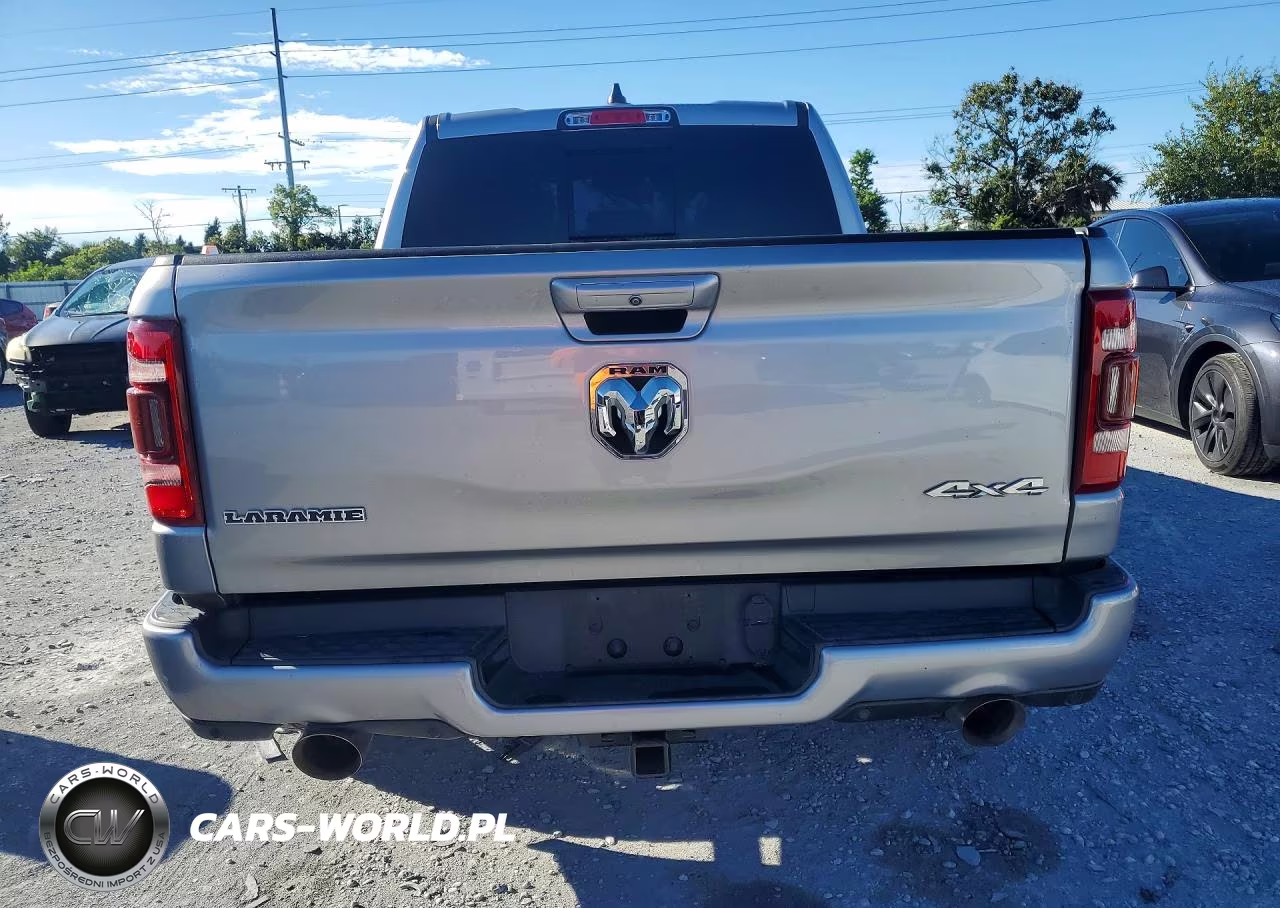 2019 Ram 1500 Laramie VIN:1C6SRFJT8KN695819 - 6