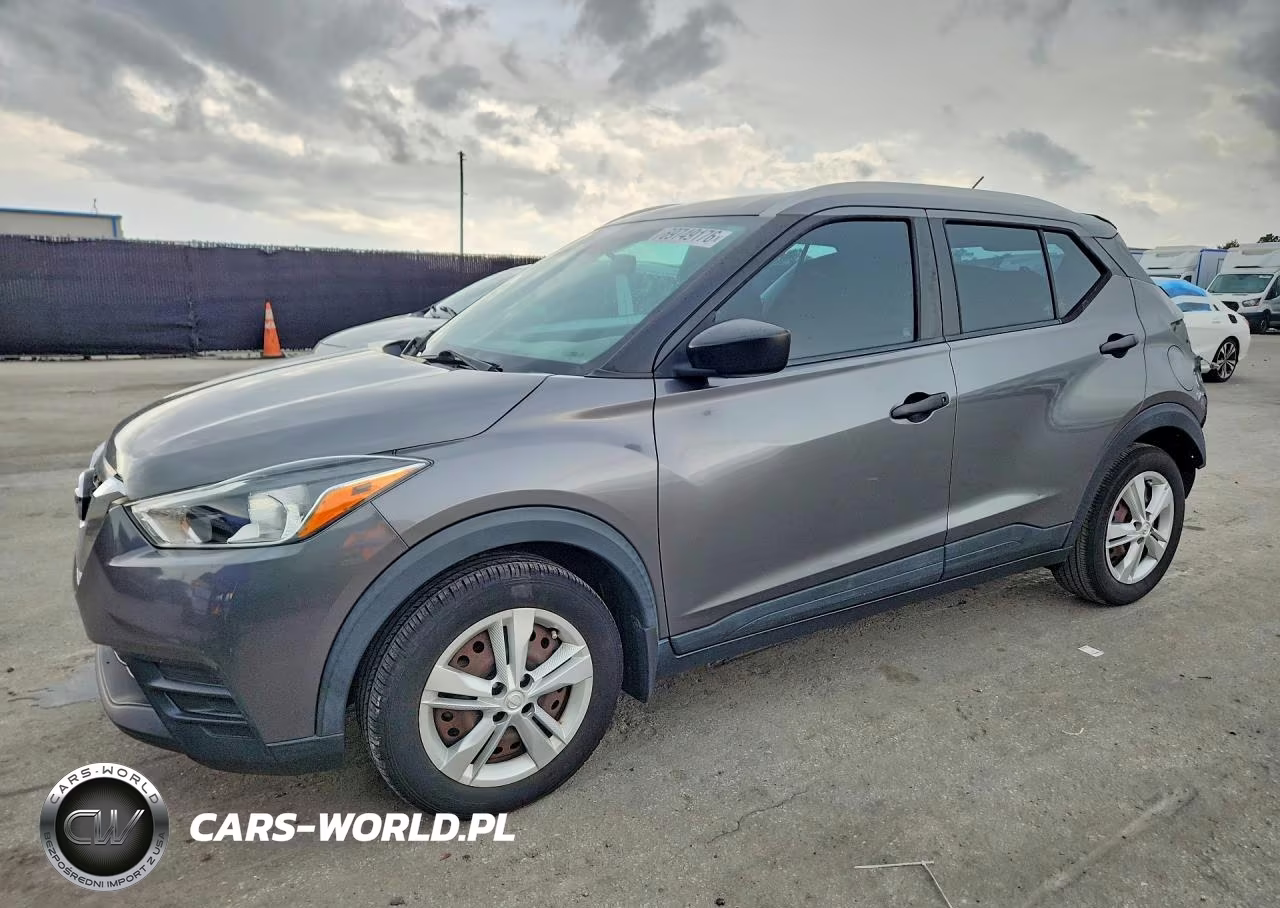 2019 Nissan Kicks S VIN:3N1CP5CUXKL536211 - 1