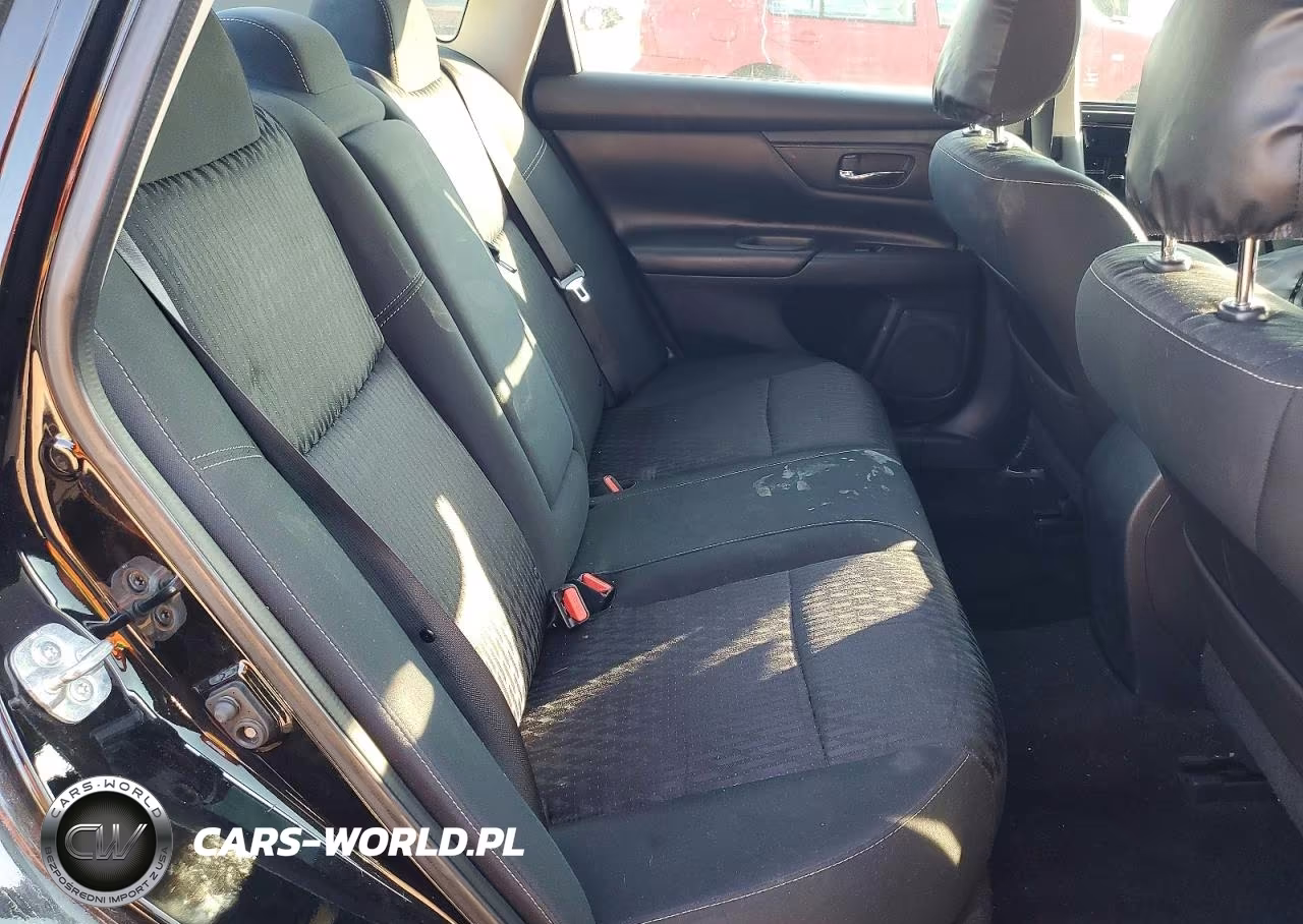 2018 Nissan Altima 2.5 S VIN:1N4AL3AP6JC257775 - 10
