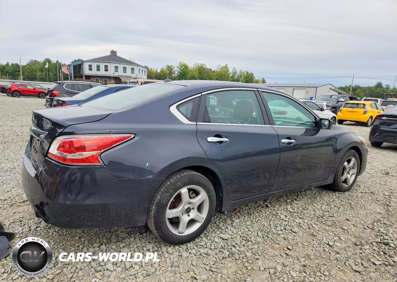 2015 Nissan Altima 2.5 S VIN:1N4AL3AP4FC284609 - 3