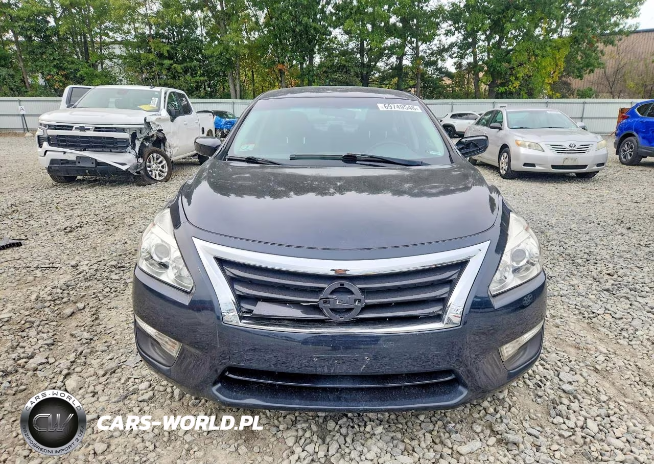 2015 Nissan Altima 2.5 S VIN:1N4AL3AP4FC284609 - 5