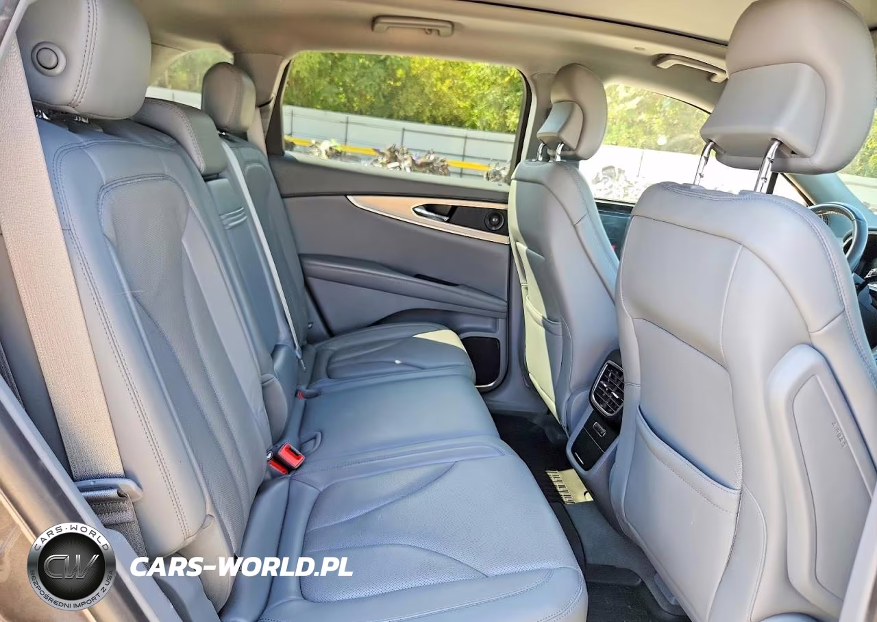 2019 Lincoln Nautilus Reserve VIN:2LMPJ6LP0KBL31279 - 11