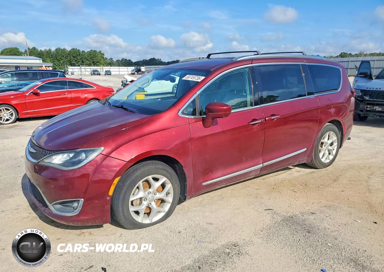 2017 Chrysler Pacifica Touring L Plus – zdjęcie 1 z 13