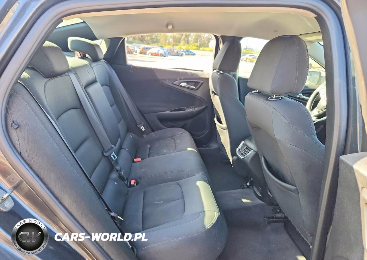 2017 Chevrolet Malibu Lt VIN:1G1ZE5ST1HF132781 - 10