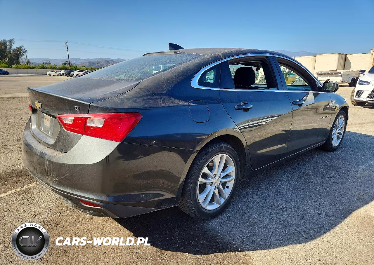 2017 Chevrolet Malibu Lt VIN:1G1ZE5ST1HF132781 - 3