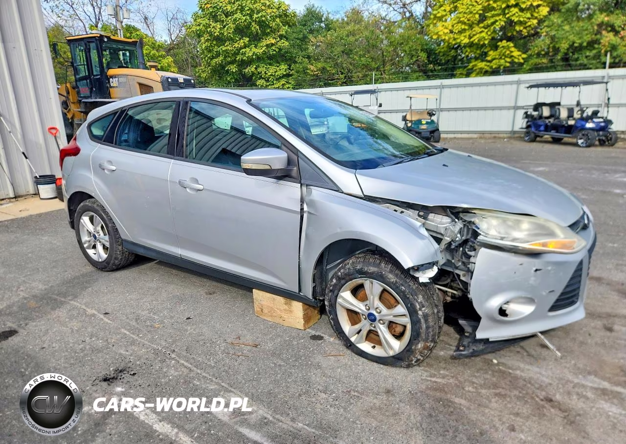 2013 Ford Focus Se VIN:1FADP3K23DL297210 - 4