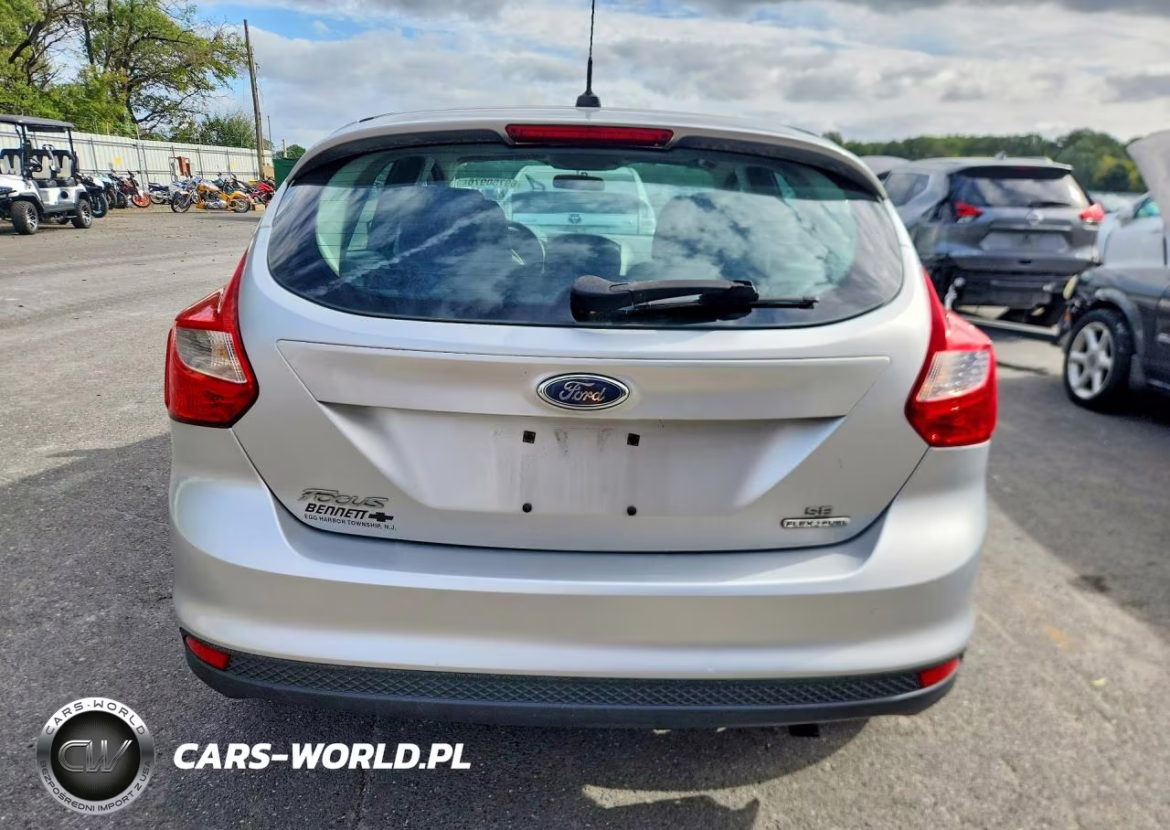 2013 Ford Focus Se VIN:1FADP3K23DL297210 - 6