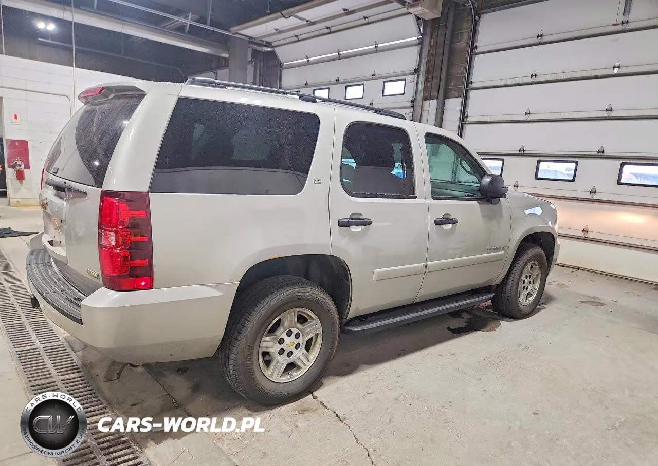 2007 Chevrolet Tahoe K1500 VIN:1GNFK13007R277122 - 3