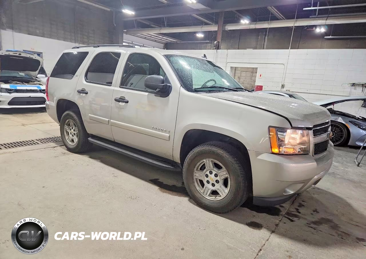 2007 Chevrolet Tahoe K1500 VIN:1GNFK13007R277122 - 4