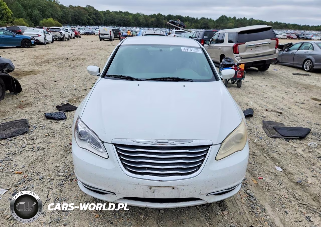 2012 Chrysler 200 Lx VIN:1C3CCBAB1CN295296 - 5