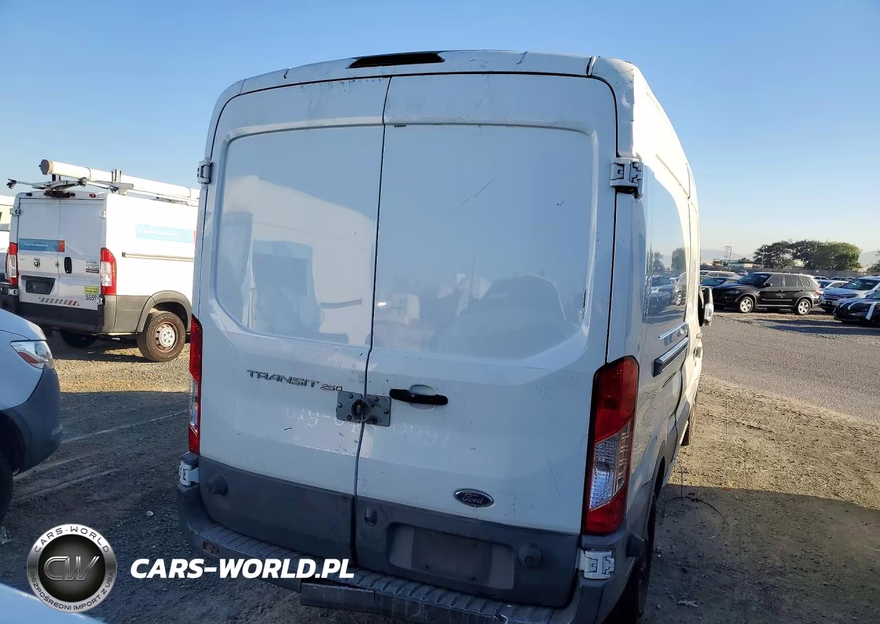 2016 Ford Transit T-250 VIN:1FTYR2CM4GKA97401 - 6