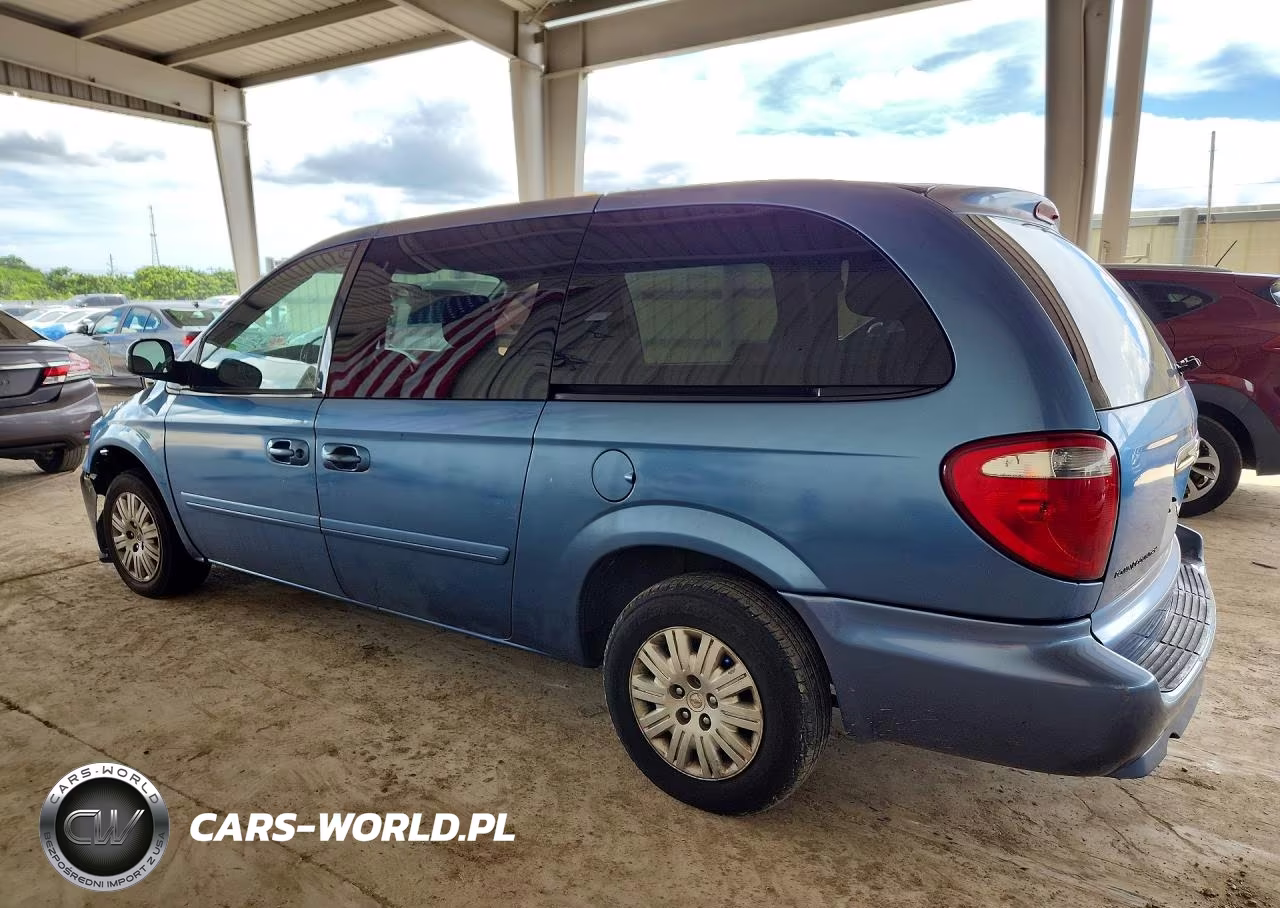 2007 Chrysler Town & Country Lx VIN:2A4GP44R27R330808 - 2