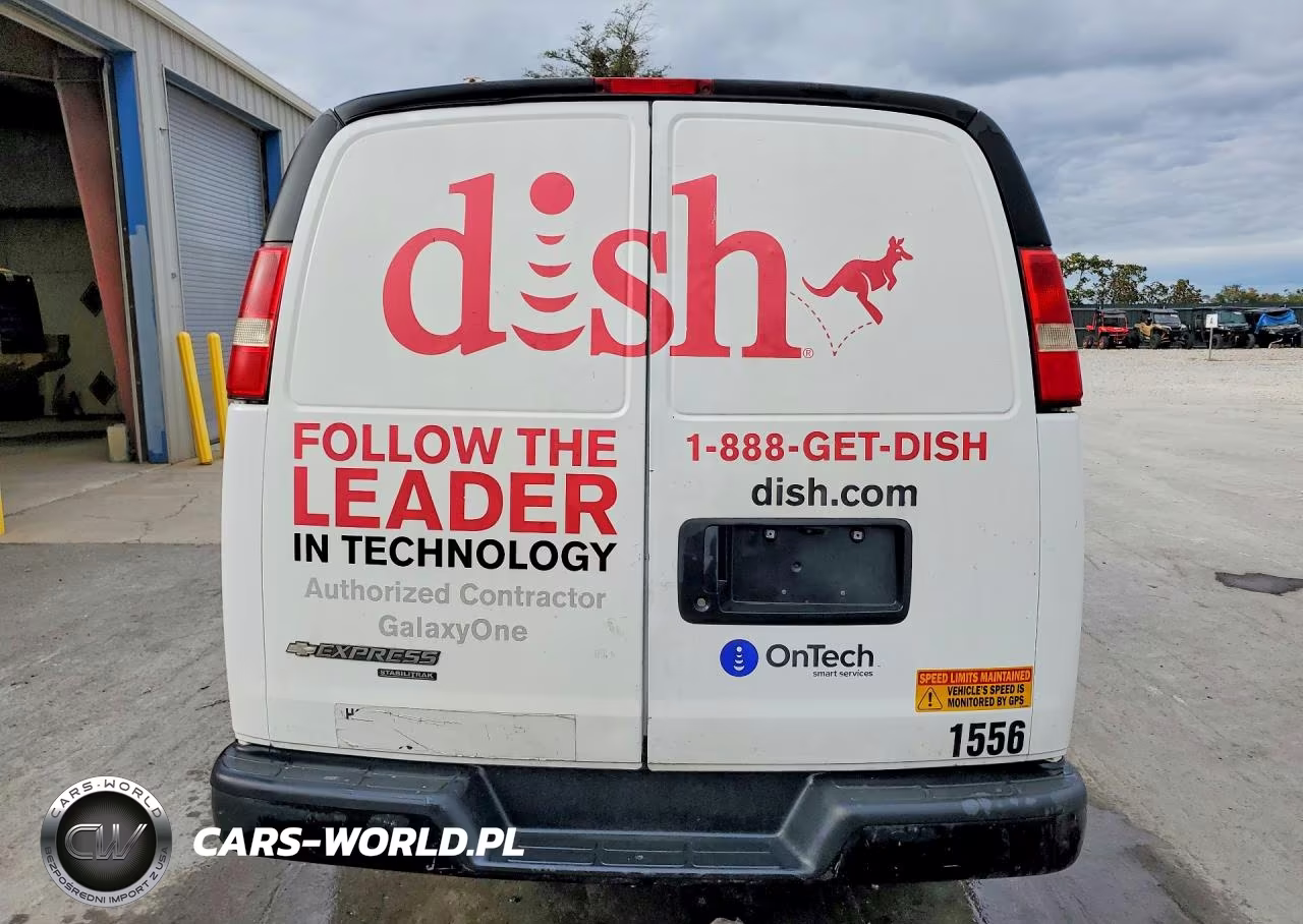 2015 Chevrolet Express G2500 VIN:1GCWGFCF8F1264353 - 6