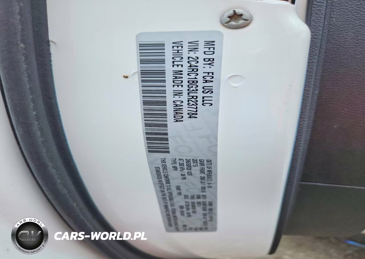 2020 Chrysler Pacifica Touring L VIN:2C4RC1BG3LR237784 - 13