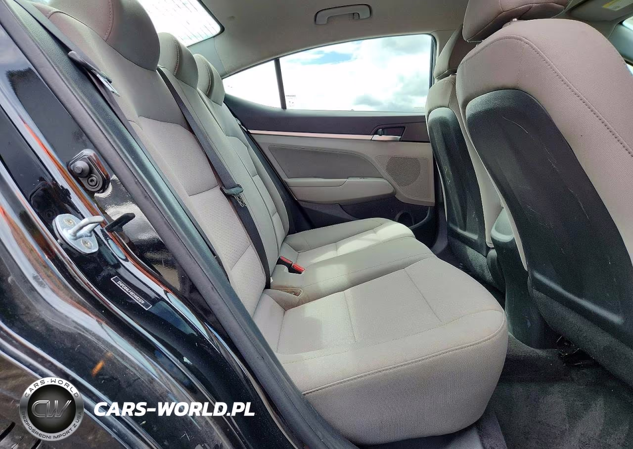 2019 Hyundai Elantra Sel VIN:5NPD84LF4KH482379 - 10