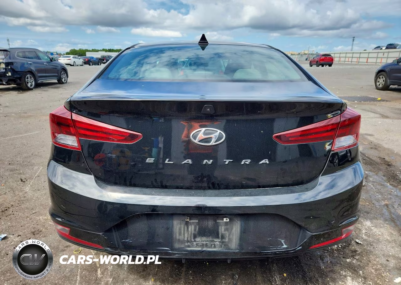 2019 Hyundai Elantra Sel VIN:5NPD84LF4KH482379 - 6