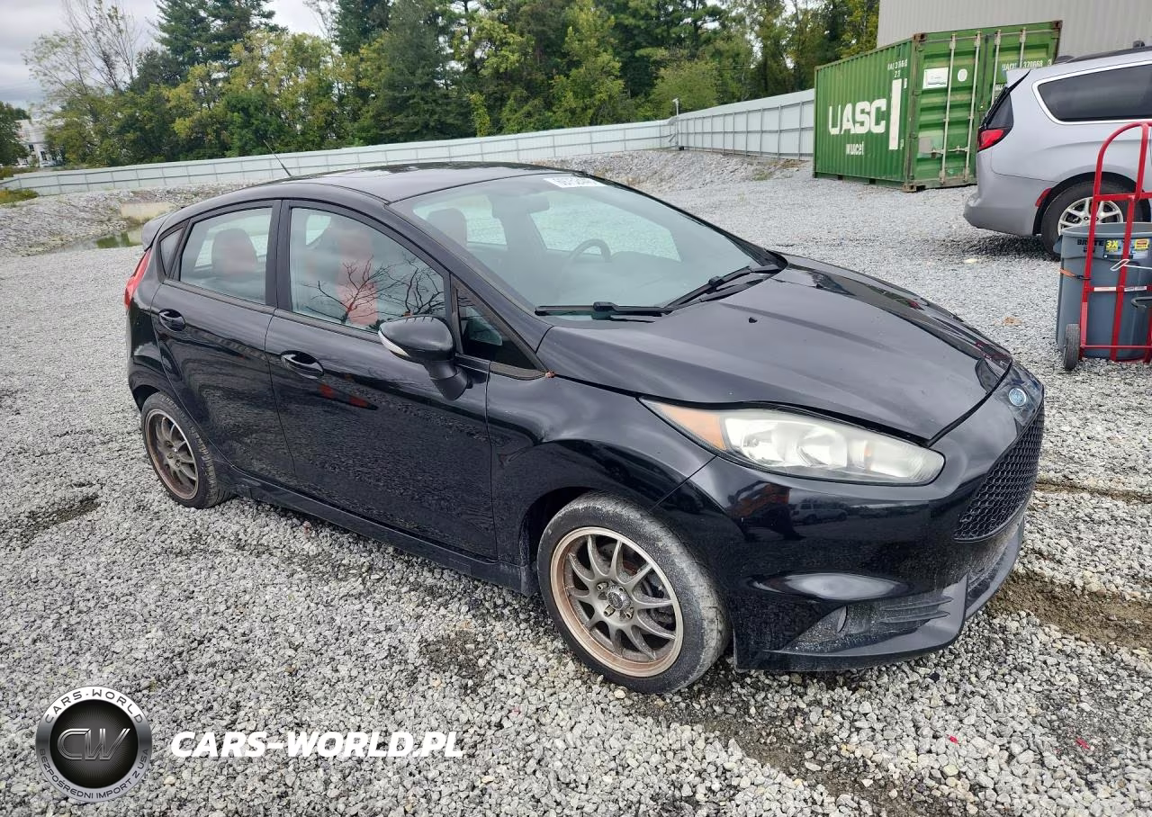 2017 Ford Fiesta St VIN:3FADP4GX4HM104562 - 4
