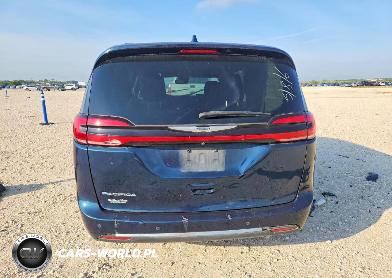 2021 Chrysler Pacifica Touring VIN:2C4RC1FG3MR587282 - 6