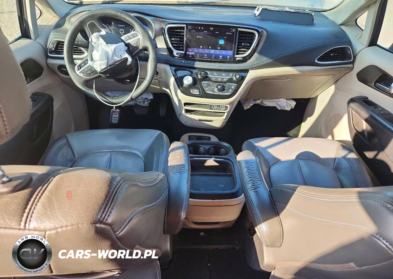 2021 Chrysler Pacifica Touring VIN:2C4RC1FG3MR587282 - 8