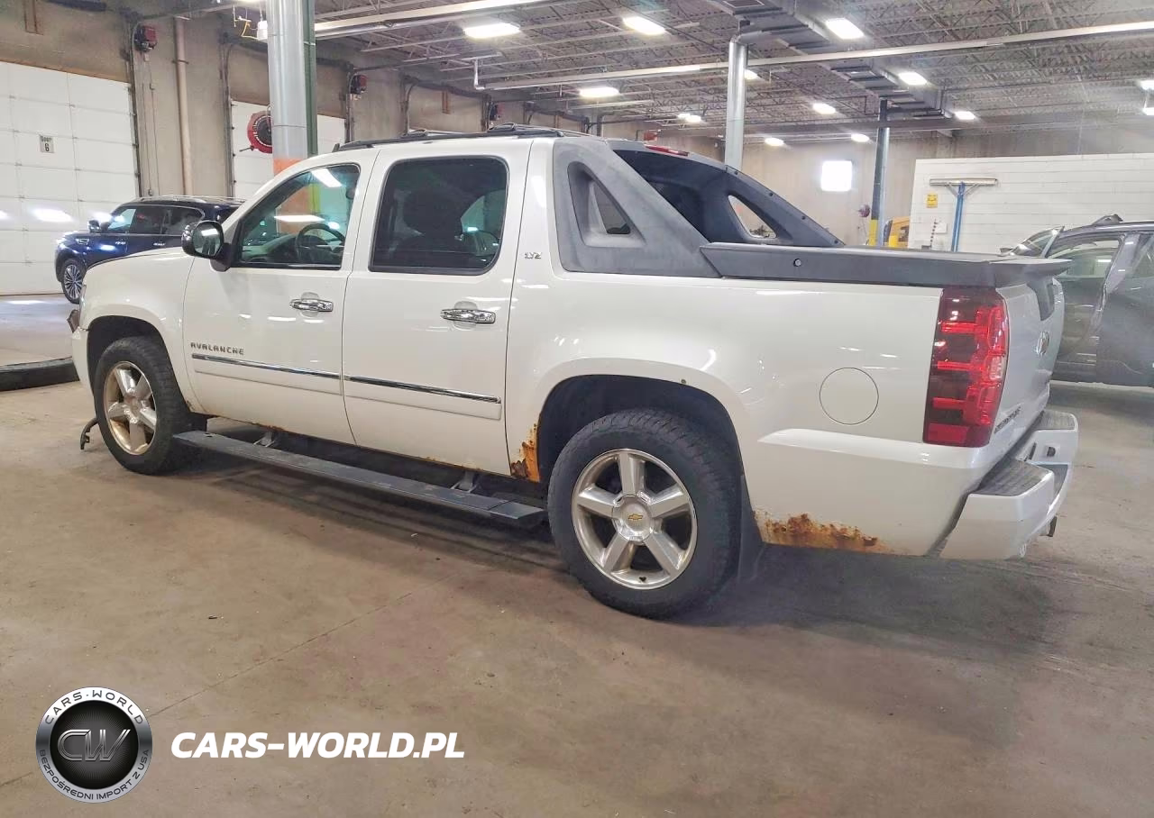 2011 Chevrolet Avalanche Ltz VIN:3GNTKGE39BG232654 - 2