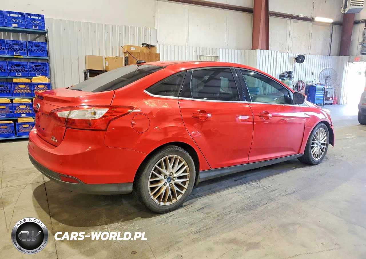 2012 Ford Focus Sel VIN:1FAHP3H28CL367114 - 3