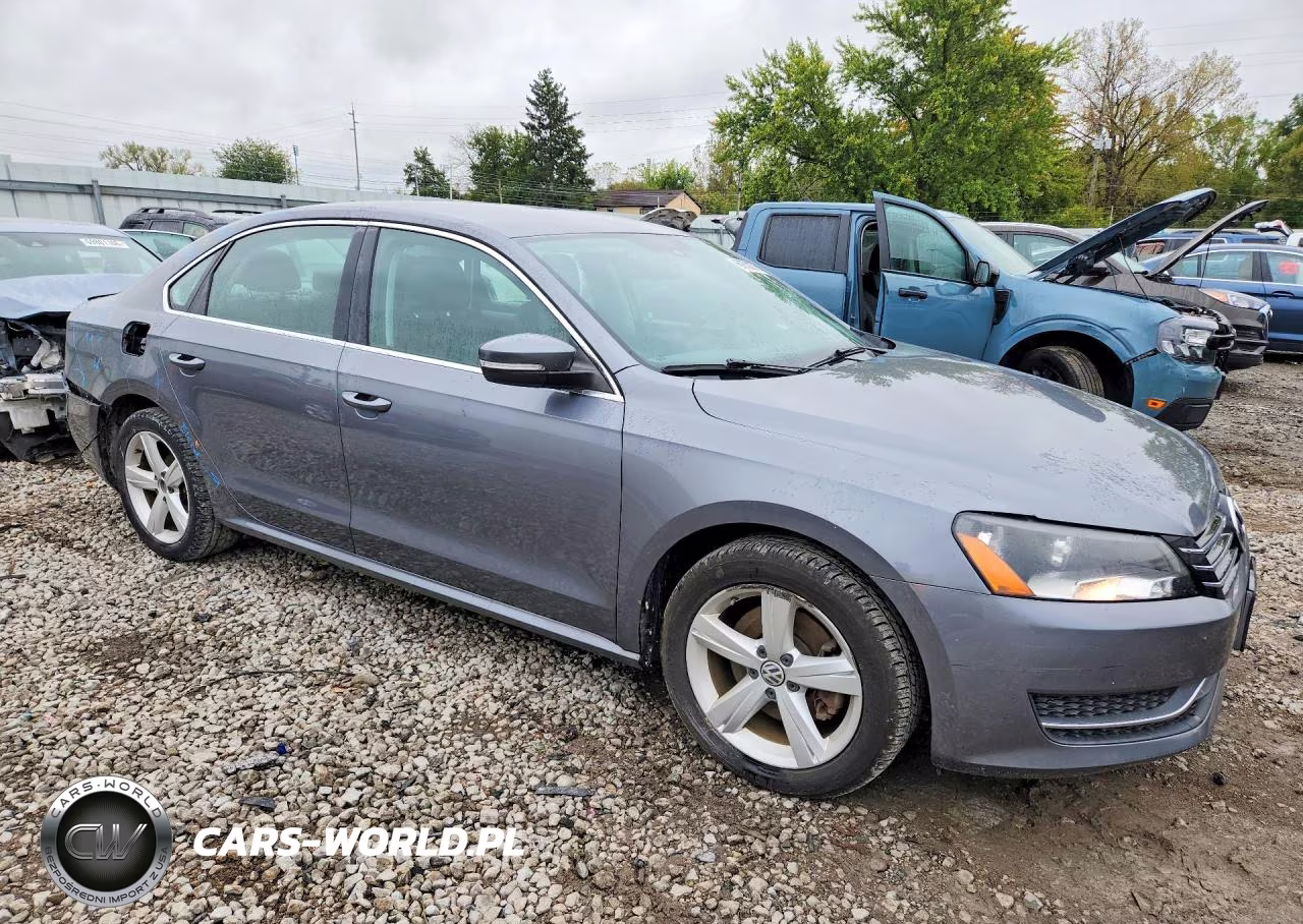 2013 Volkswagen Passat Se VIN:1VWBH7A32DC107748 - 4