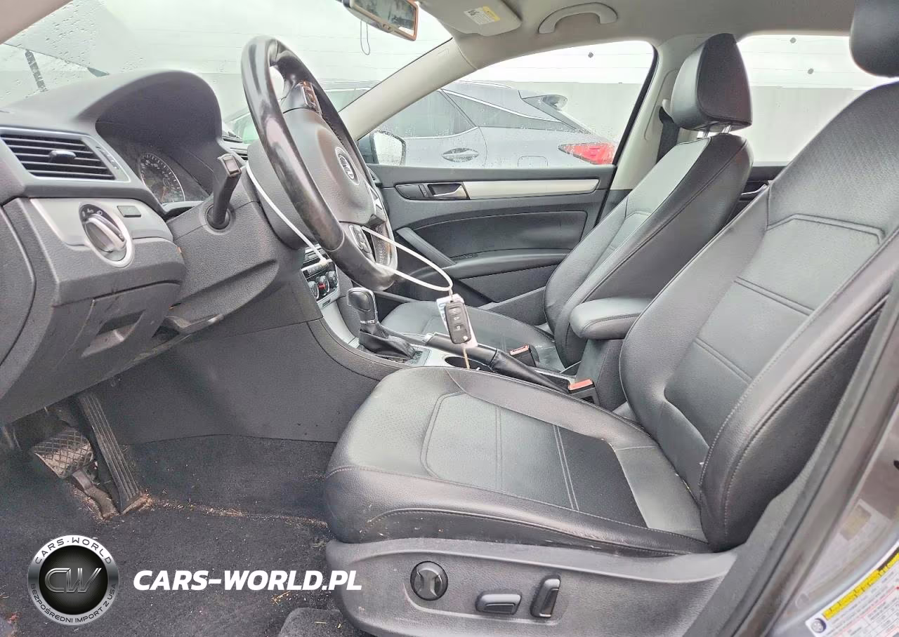 2013 Volkswagen Passat Se VIN:1VWBH7A32DC107748 - 7