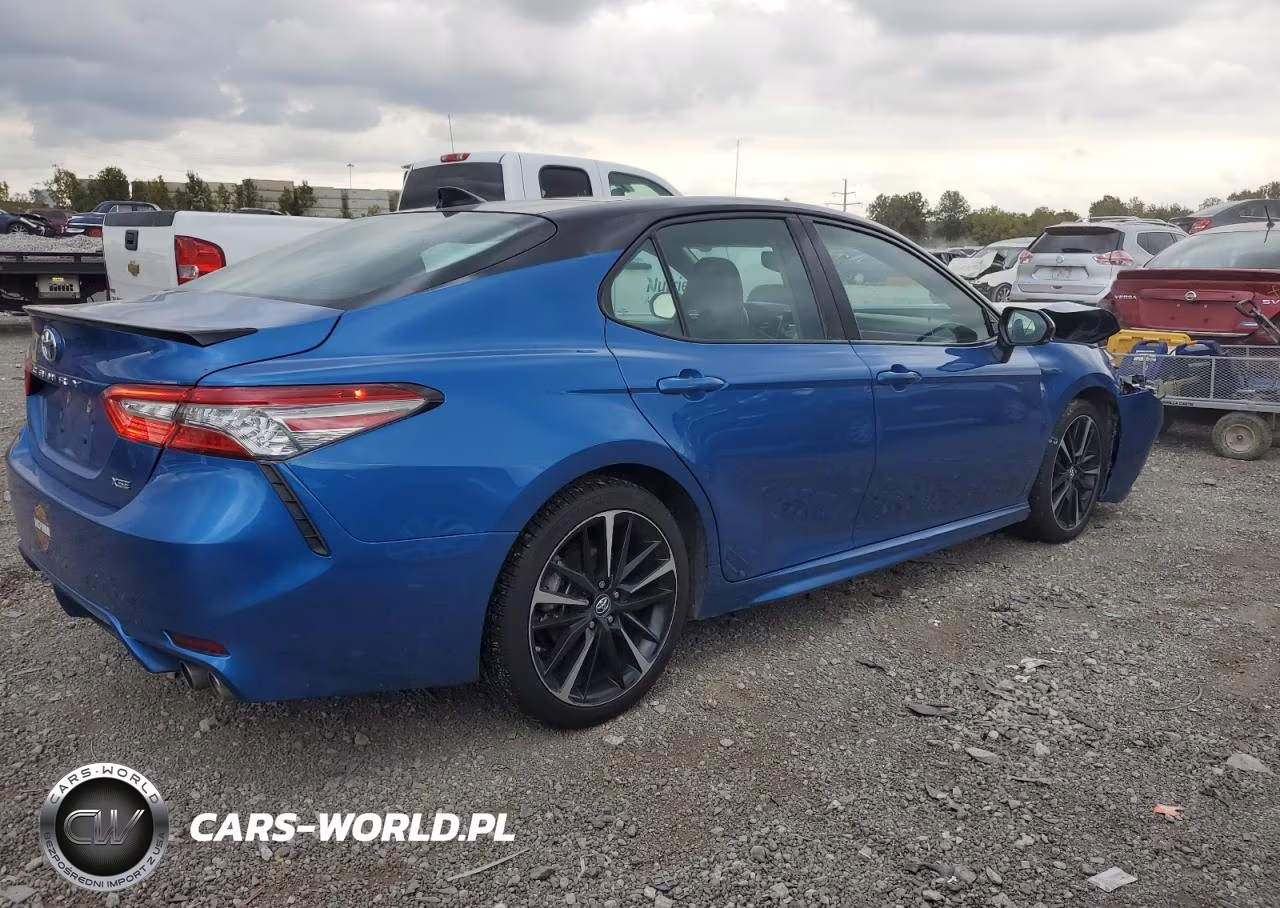 2019 Toyota Camry Xse VIN:4T1B61HK9KU204953 - 3