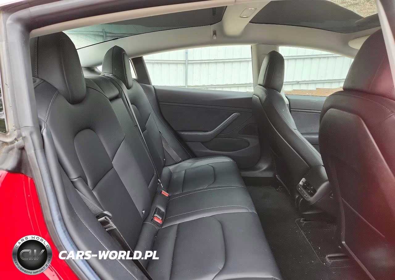 2018 Tesla Model 3 VIN:5YJ3E1EA0JF018023 - 10