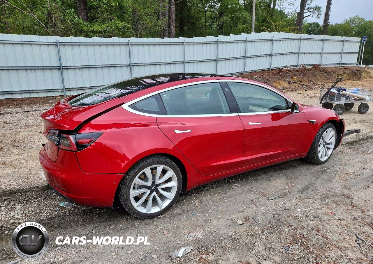 2018 Tesla Model 3 VIN:5YJ3E1EA0JF018023 - 3