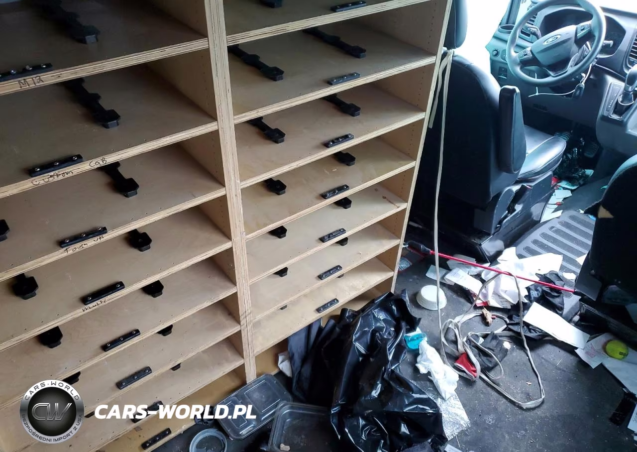 2022 Ford Transit T-350 VIN:1FTBW3UG0NKA26190 - 11