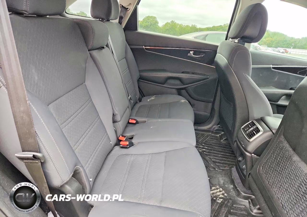 2016 Kia Sorento Lx V6 VIN:5XYPGDA50GG084272 - 11