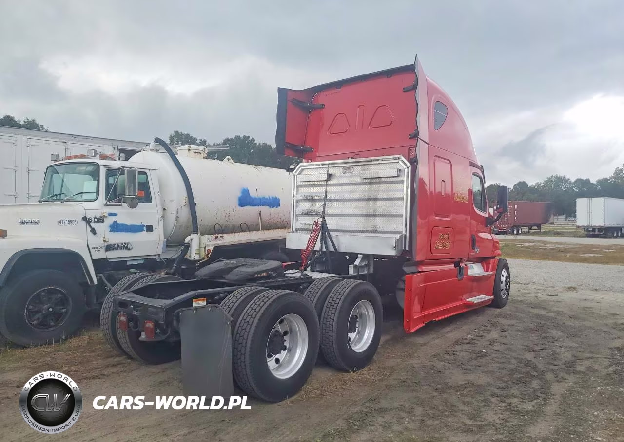2016 Freightliner Cascadia 125 Semi Truck VIN:1FUJGLD53GLGT6844 - 3