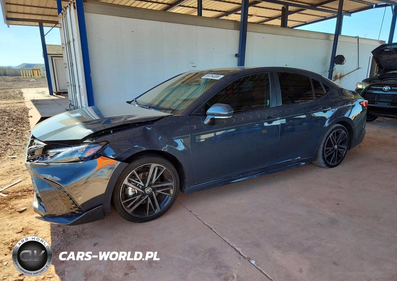 2026 Toyota Camry Xse