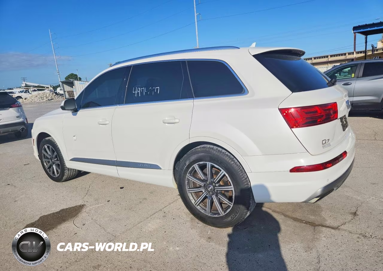2017 Audi Q7 Premium Plus VIN:WA1LAAF70HD015374 - 2