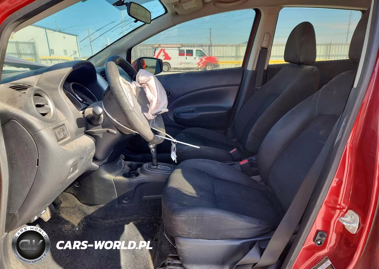 2017 Nissan Versa Note S Plus VIN:3N1CE2CP3HL366698 - 7