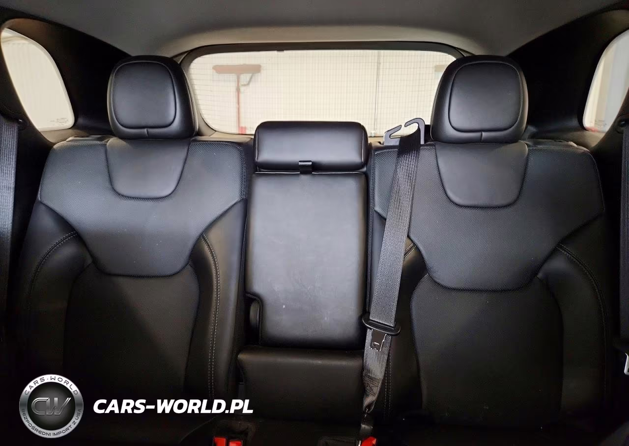 2019 Jeep Cherokee Limited VIN:1C4PJMDX3KD475695 - 10